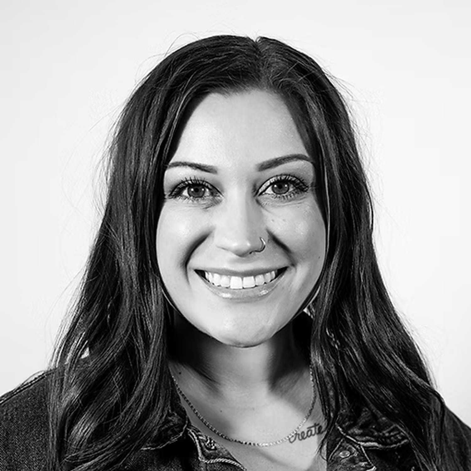 Portrait of Janice Kohlfeld, a professional stylist at Dominic Michael Salon, showcasing their expertise and style.