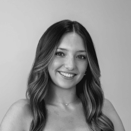 Portrait of Kaley Alvey, a professional stylist at Dominic Michael Salon, showcasing their expertise and style.
